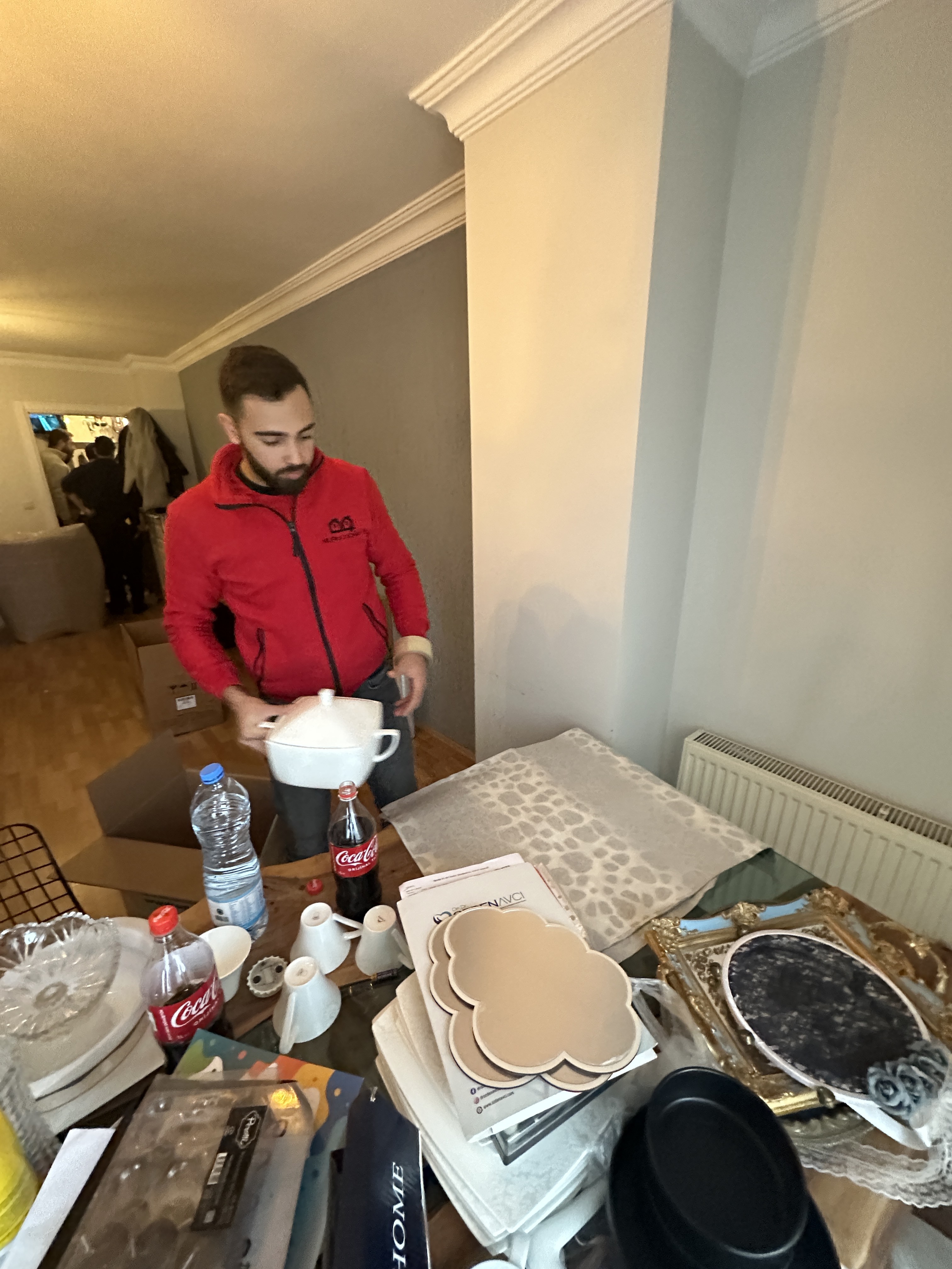 Villa ve geniş ev eşyalarının paketlenmesi
